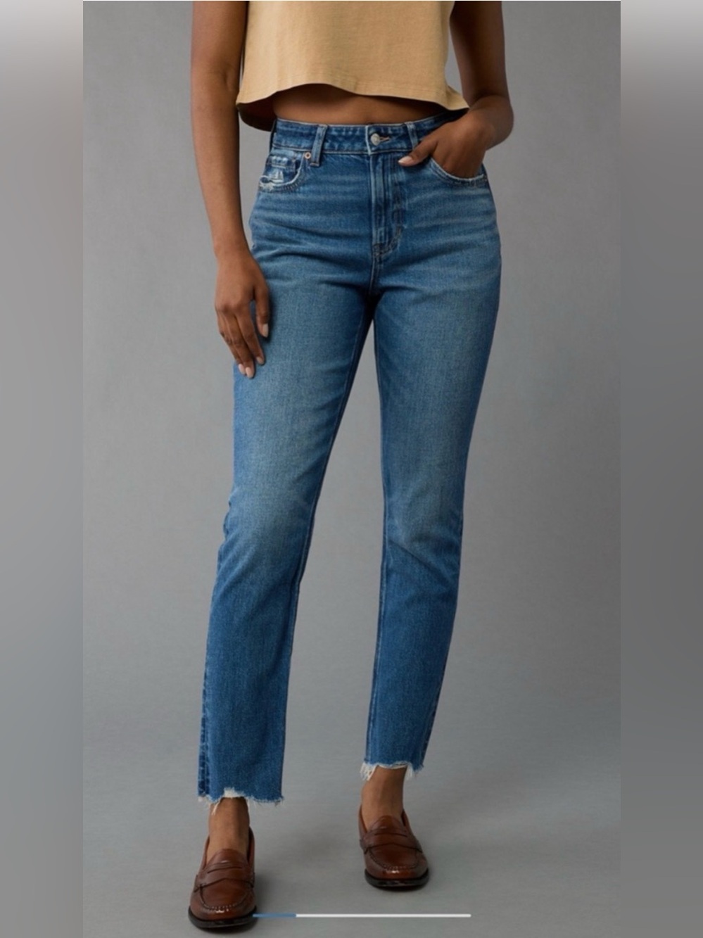 AE Strigid Mom Jean